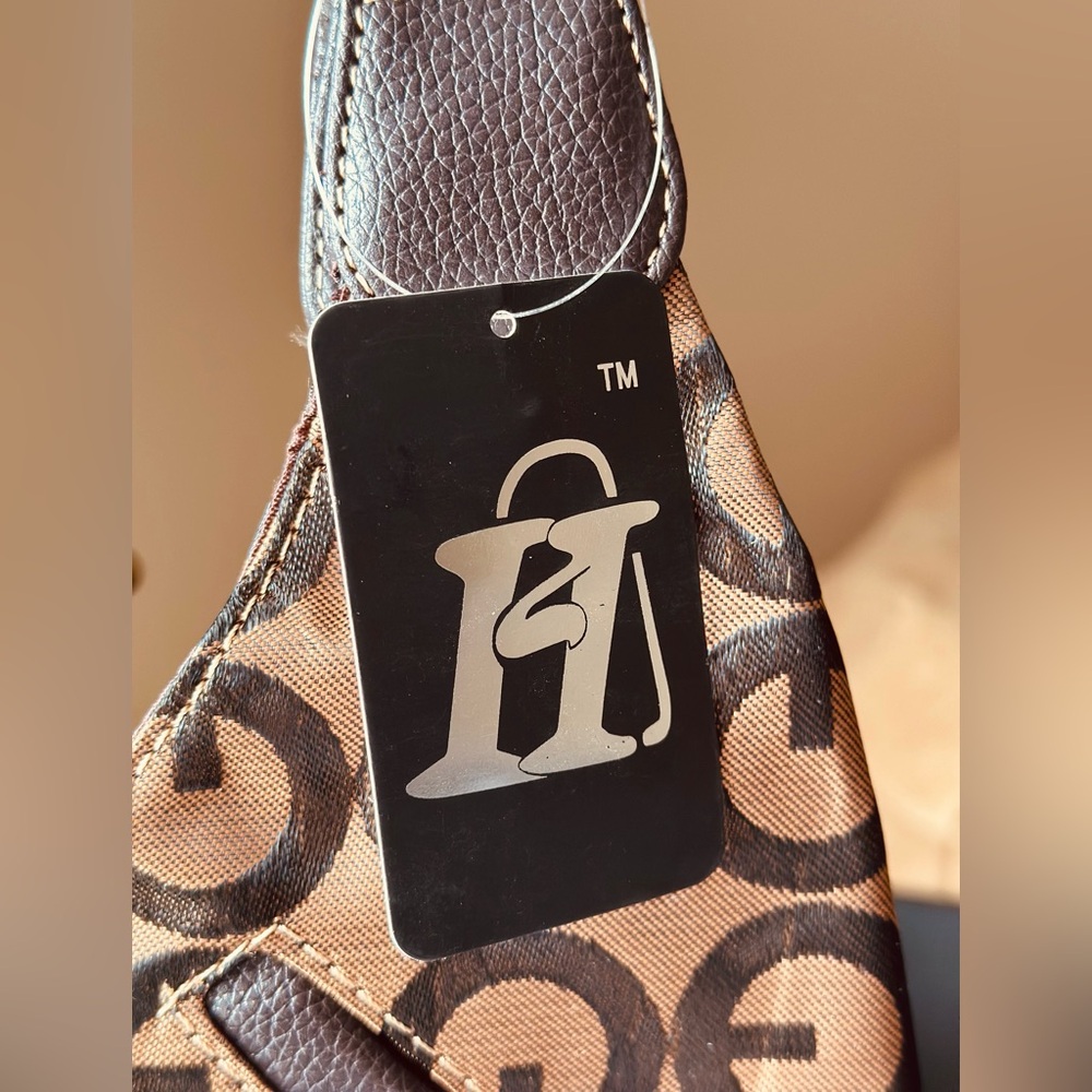 Y2K Hobo Bag - Picture 3 of 8